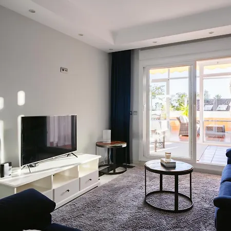 Modern Near Banus & Centro Plaza شقة *