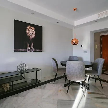 Modern Near Banus & Centro Plaza * ماربيا